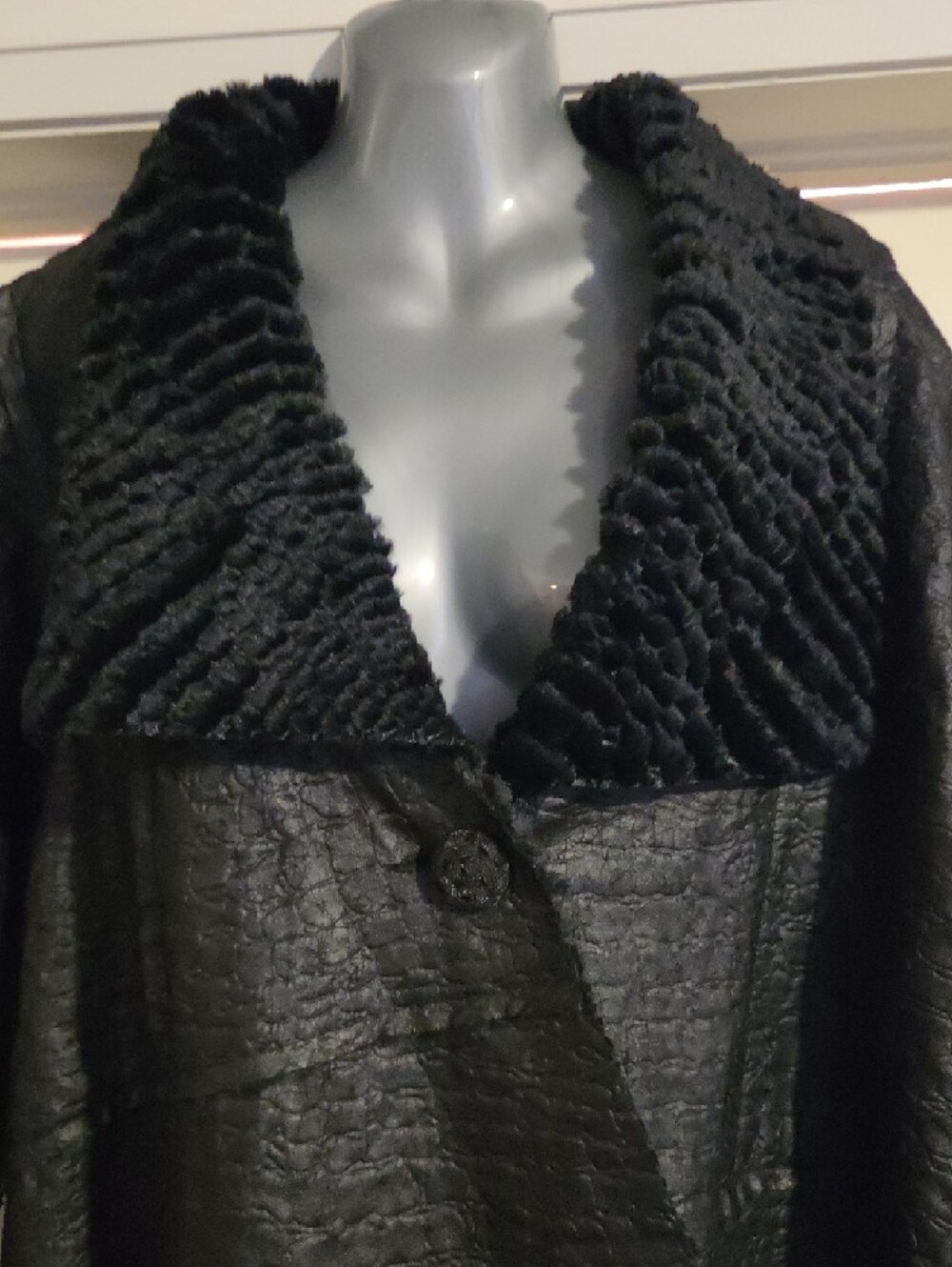 Joseph Ribkoff Black Textured Faux-Leather Jacket with Plush Collar - Picture 3 of 16